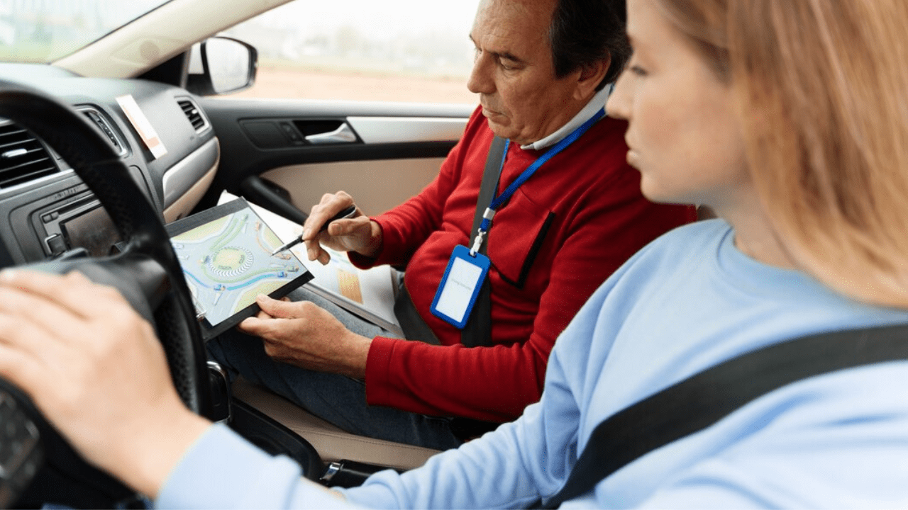 The Invaluable Guidance of a Professional Driving Instructor